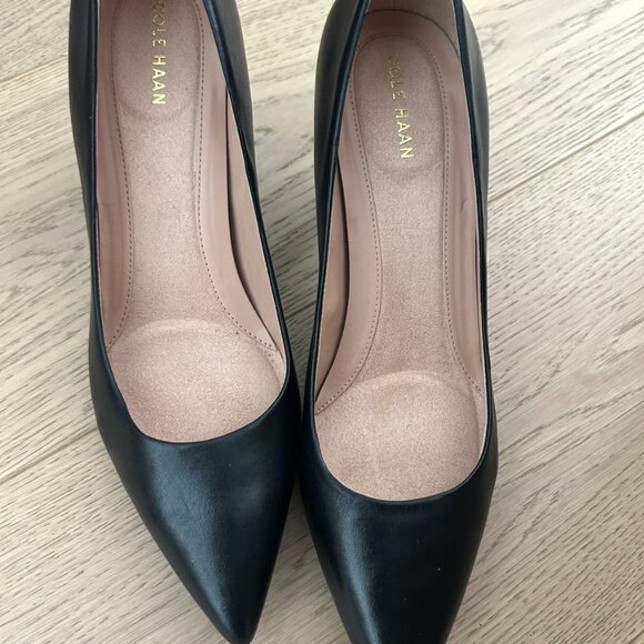 Cole Haan Go-To Park Pump - Picture 5 of 5